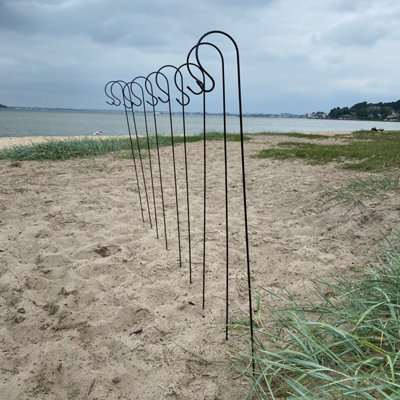 10 x Shepherds Crook Black Metal Garden Border Hooks (1.5m)