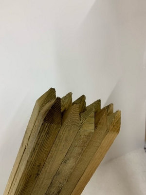 10 x Square & Pointed Wooden HC4 Pressure Treated Tree Stakes/Posts - 1 ...