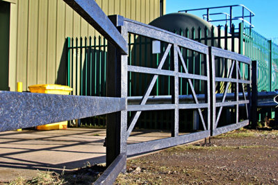 100% Recycled Plastic Fence Rails 90mm x 45mm x 2000mm - Pack of 10