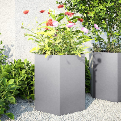 B&Q -  Garden Planter 2 Pcs Hexagon 46X40X45 Cm Galvanized Steel