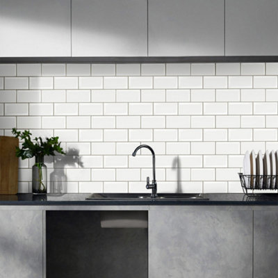 10Pcs Peel and Stick Waterproof Decorative Backsplash Self-Adhesive Wall Tiles for Kitchen and Bathroom (2.5mm T)