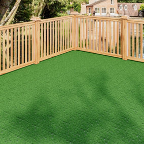 11 Pack Outdoor Interlocking Lush Green Artificial Fake Grass Floor Tiles Lawn Rug 30cm x 30cm, 1m²