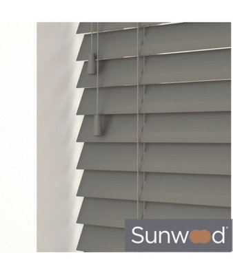 110cm Smooth Grey Faux Wood Venetian With Strings 130cm Drop