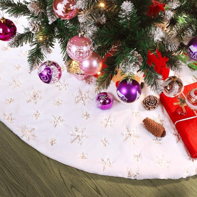 110CM Snowflake Plush Tree Skirt Gold/White Price Comparisons | Compare The Build
