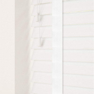 110cm Ultra White Faux Wood Venetian With Tapes 130cm Drop