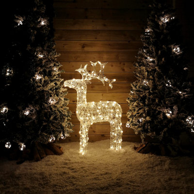 116cm Soft Acrylic Flashing LED Reindeer Christmas Decoration with Timer in Warm White