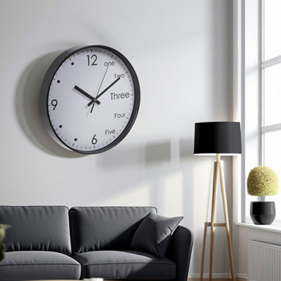 12 Inch Home Silent Plastic Round Wall Clock with Arabic Numerals