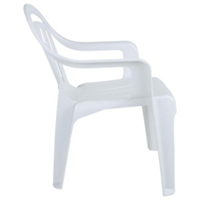 12 x White Stackable Plastic Low Back Garden Chairs For Patios & Outdoor Picnics