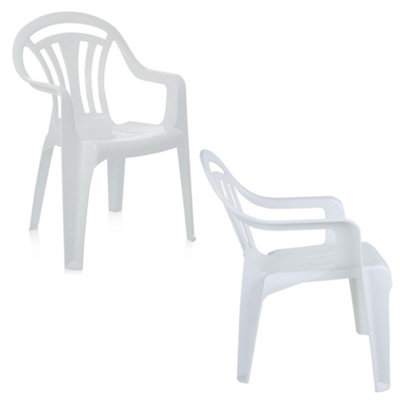 12 x White Stackable Plastic Low Back Garden Chairs For Patios & Outdoor Picnics - 4
