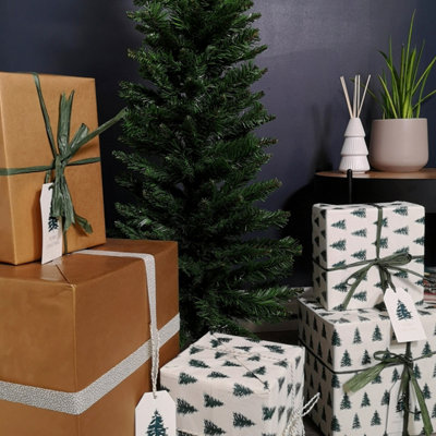 120cm (4ft) Snowtime Pencil Style Slim Christmas Tree in Green - 3