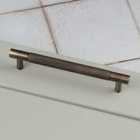 128mm Antique Brass Knurled Handle