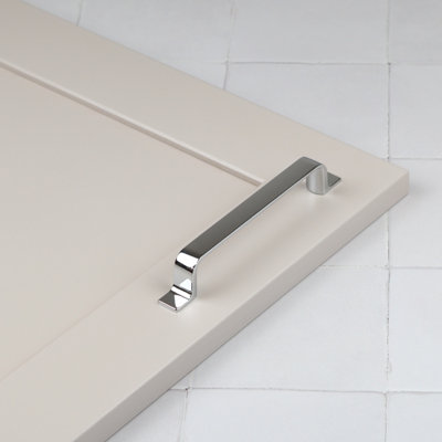 128mm Polished Chrome Cabinet Handle Silver Strap Cupboard Door Drawer Pull Kitchen Wardrobe Furniture Replacement