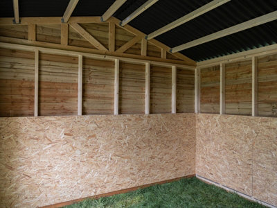 12ft x 12ft Mobile animal field shelter with overhang V.3