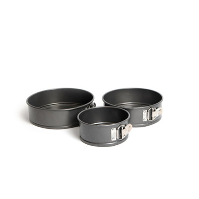 12pc Porcelain Dining Set with 4x Black 26.5cm Plates, 4x Speckle 24.5cm Plates and 4x Black Coupe Bowls - Caviar