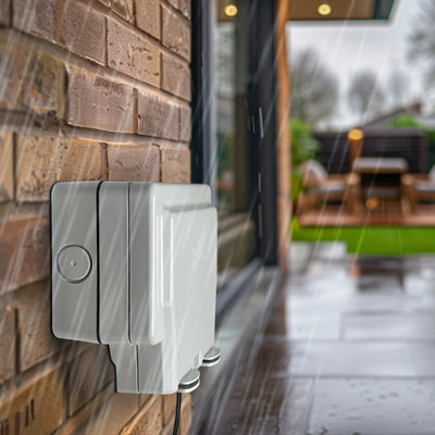13A 2 Gang Weatherproof Double Outdoor Switched DP Socket IP66 ODS1