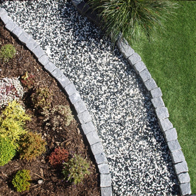 14mm Tudor Marble Aggregate Bulk Bag - 850 kg - L100 x W100 x H80 cm