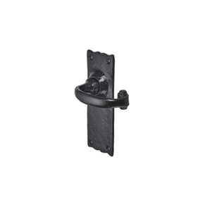 158mm x 55mm No.4000 Old Hill Ironworks Burford Suite Lever Latch Handles