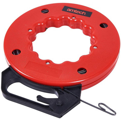 Fish tape outlet puller