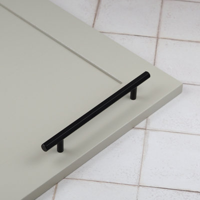 160mm Matt Black Hexagon Handle Kitchen Cupboard T Bar Door
