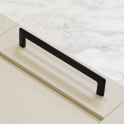 160mm Matt Black Ridged Kitchen Cabinet Handle