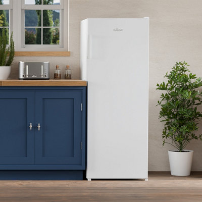 166L Freestanding Tall Freezer