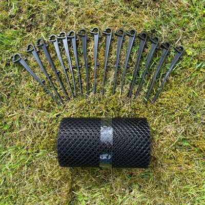 18 Metres Gutter Protection Mesh Guard with 45 Fixing Clips