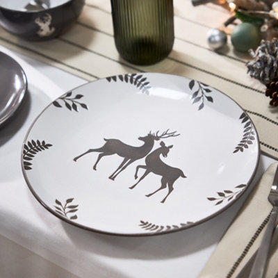 18 Piece Grey Stag Plates and Bowls Reindeer Christmas Dinner Set 6 Person Christmas Crockery Set