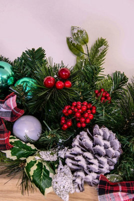 180cm Decorated Mixed Pine Garland with Tartan Bows - 3