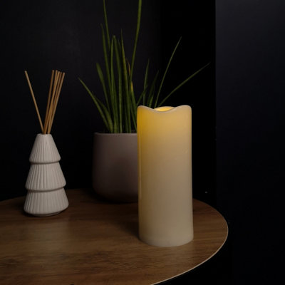 18cm Battery Operated Cream Flickering Flameless LED Candle - 3