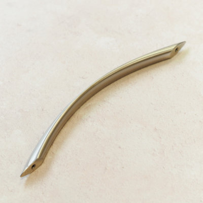 192mm Brushed Nickel Flat Bow Handle