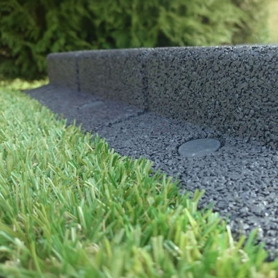 1m FlexiBorder Garden Edging in Grey H8cm Pack of 10 | DIY at B&Q