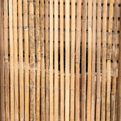 1m Tall x 3m Wide Split Bamboo Garden Screening / Fencing - 3