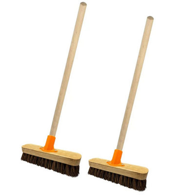1x Heavy Duty Strong Stiff Floor Broom Deck Scrubber Brush With Wooden Handle For Garden Pathways