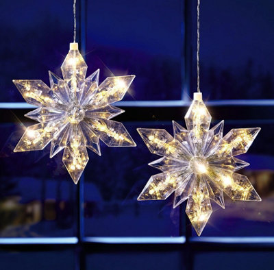 1x Illuminated Hanging Snowflake Decoration - Battery Powered Indoor Christmas Themed Window Light Decoration - 23 x 23cm