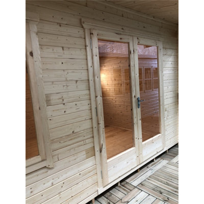 2.4m x 3m Reverse Apex Log Cabin (70mm)