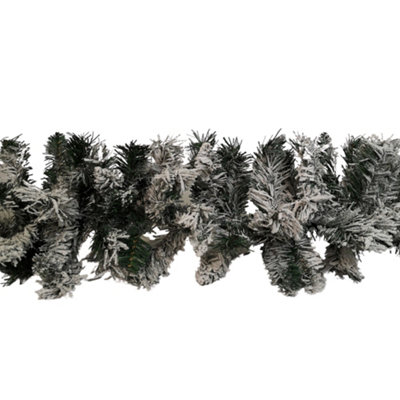 2.7m Green Snow Flocked Christmas Garland with 190 Tips