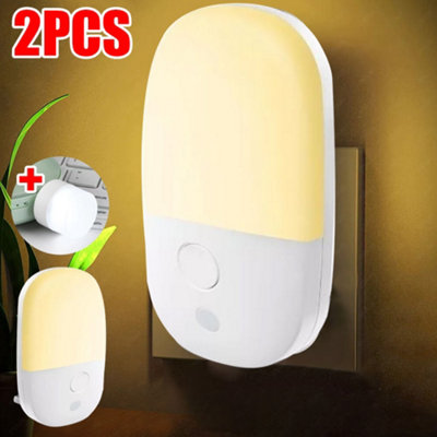 2 Automatic LED Night Light Plug in Energy Saving Dusk 2 Dawn Sensor ...