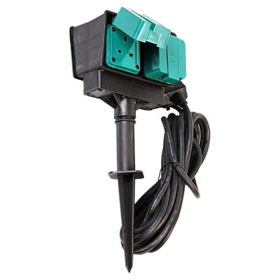 2-gang-garden-spike-outdoor-mains-extension-lead-6m-ip44-rated
