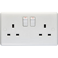 2 Gang Single Pole 13A Switched UK Plug Socket - WHITE PLASTIC Wall Power Outlet