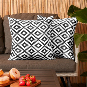 2 Pack Geometric Cushion Cover Filled Water Resistant Outdoor Garden