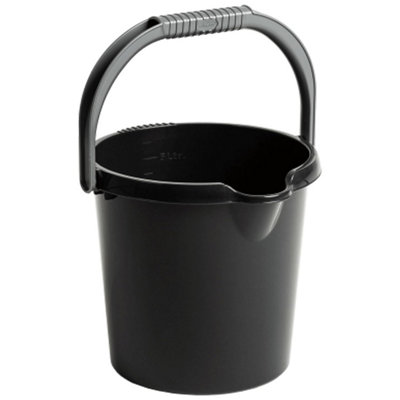 2 x 5L Black Plastic Buckets With Handle, Spout & Graduated Capacity Markers