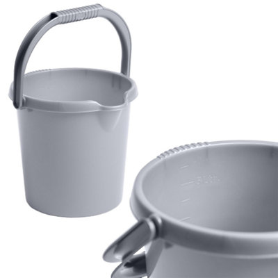 2 x 5L Grey Plastic Buckets With Handle, Spout & Graduated Capacity Markers