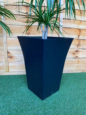 2 x Large Black Milano 10101801202 Upright Planter