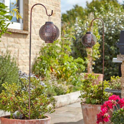 2 x Smart Garden Solar Forli Flaming Lantern LED Light Silhouette Shepherds Hook - 3