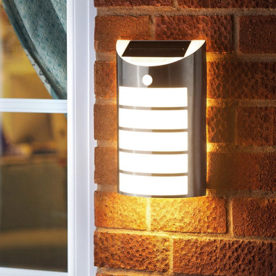 2 x Solar Powered Welcome Lights 100 Lumen Stainless Steel Cordless PIR Motion Sensor Entrance Porch