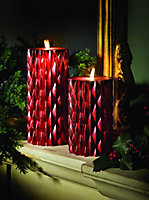 2 x Sparkly Red LED Pillar Candles - Battery Powered Flickering Light Home Decoration - 1 of Each 15 & 20cm
