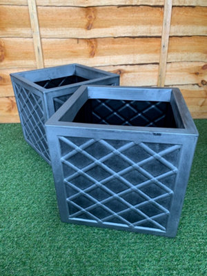 2 x Strata 39cm Lazio Planter GN696-PEW-ST Grey Planter