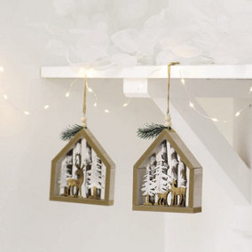 2 x Woodland Scene Hanging Ornaments - Indoor Home Rustic Snowy Forrest Festive Christmas Decorations - Each H15 x W11 x D3cm