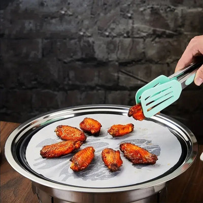 https://media.diy.com/is/image/KingfisherDigital/20-air-fryer-liner-sheets-round-greaseproof-parchment-paper-disposable-20cm~5053249259994_04c_MP?$MOB_PREV$&$width=618&$height=618
