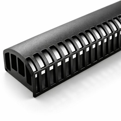 20 x Over Fascia Vents 1 Metre x 25mm² Airflow for Roof Eaves Ventilation